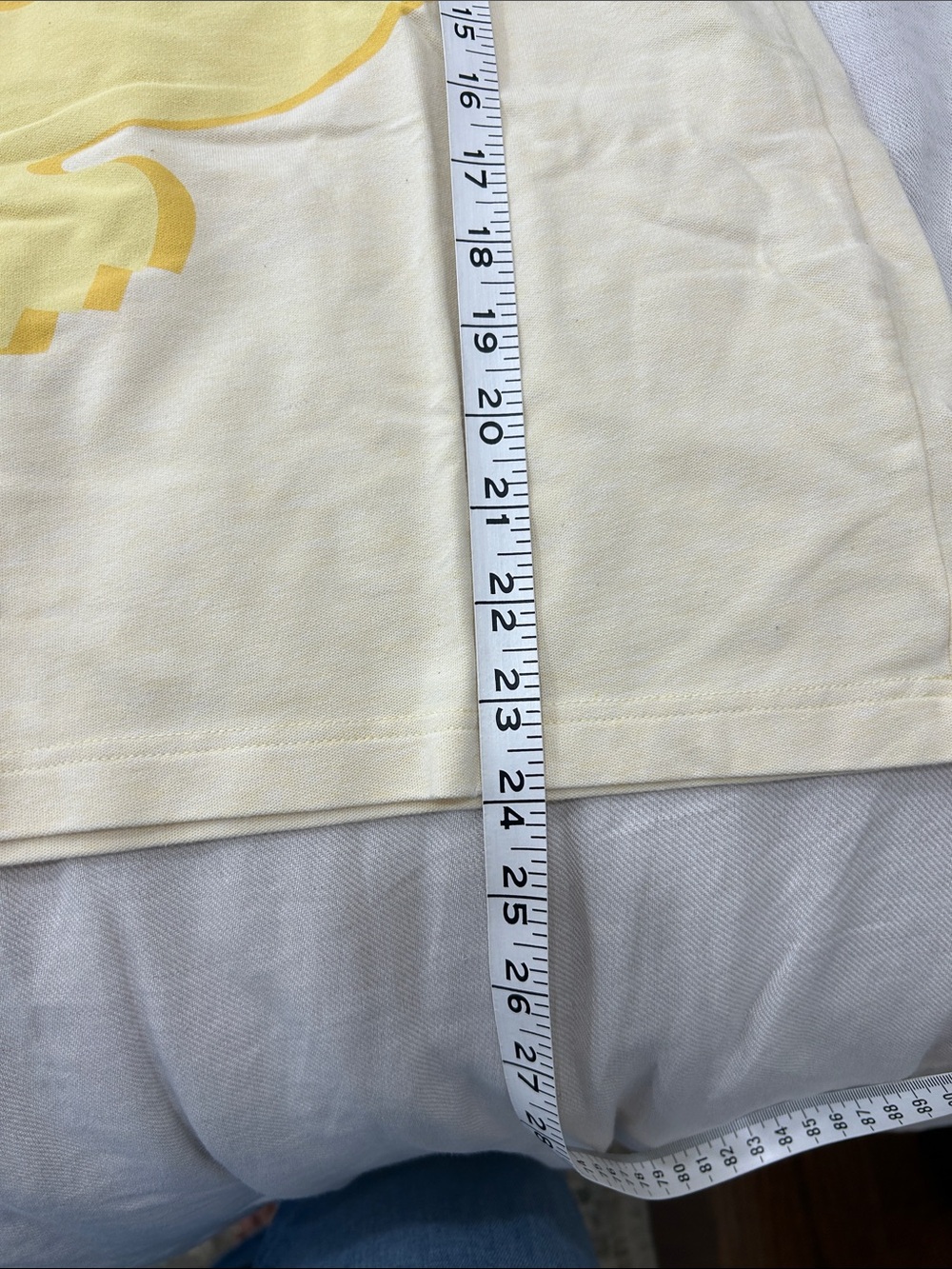 Lacoste tshirt - Picture 6 of 7